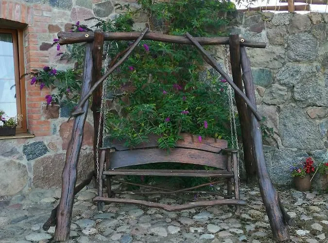 Alloggio per agriturismo Mazurska Knieja *